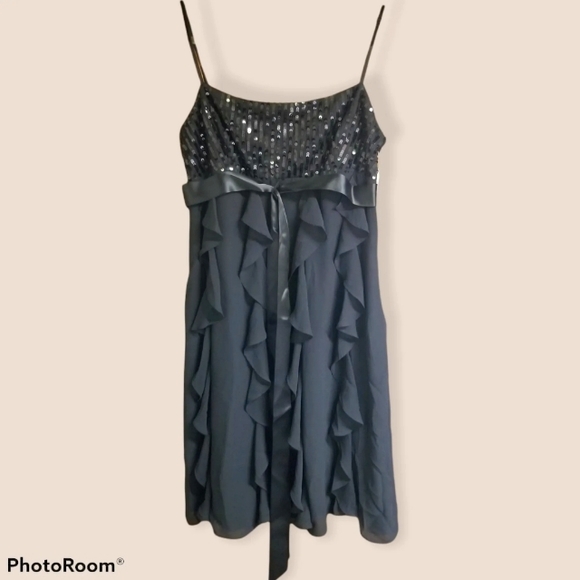 Eliza J Dresses & Skirts - Sexy Eliza j dress.